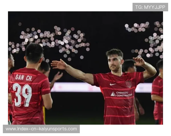 曼联稳步前行，卡里克再次带队迎接挑战